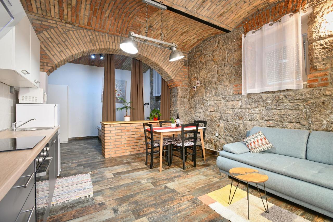 Apartment Rosenberger, Opatija Center With Parking Екстер'єр фото