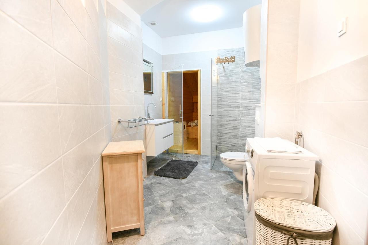 Apartment Rosenberger, Opatija Center With Parking Екстер'єр фото